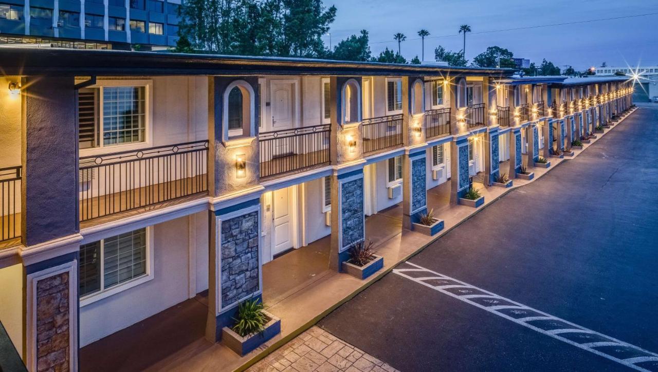 Stone Villa Inn San Mateo Exterior photo