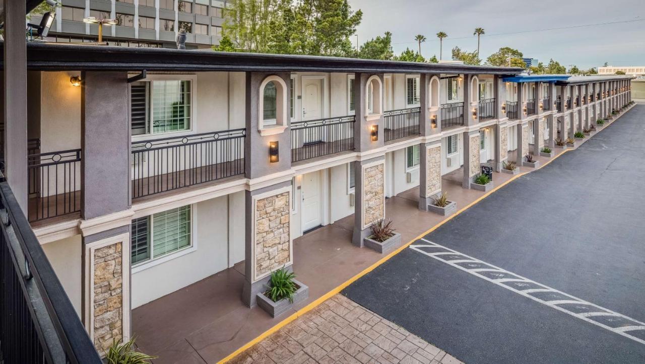 Stone Villa Inn San Mateo Exterior photo