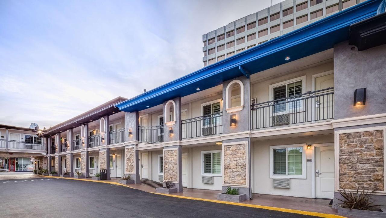 Stone Villa Inn San Mateo Exterior photo